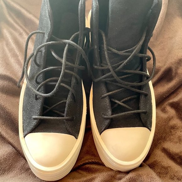 Converse Chuck Taylor All Star Modern Lift Mono Platform Hi sneakers in black - Picture 7 of 8